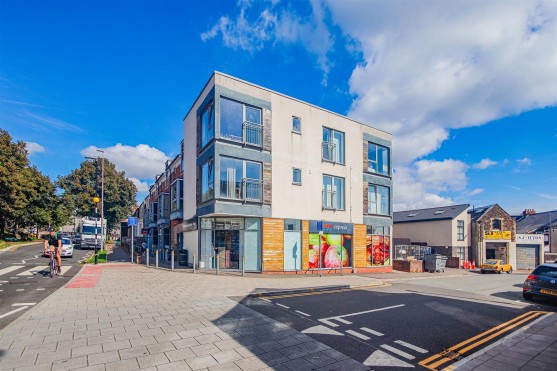 Cathays Terrace, Cathays