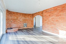 Cornwall Rise, Barry