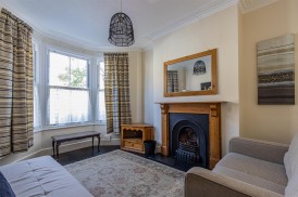 Australia Road, Heath