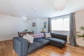 Clos Dewi Sant, Canton, Cardiff