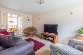 Heol Y Brenin, Penarth