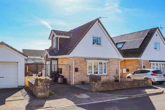 Brenig Close, Barry