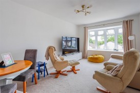 Taf Close, Barry