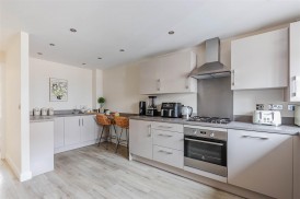 Ffordd Pentre, Barry