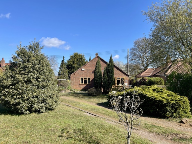 Knodishall, Saxmundham