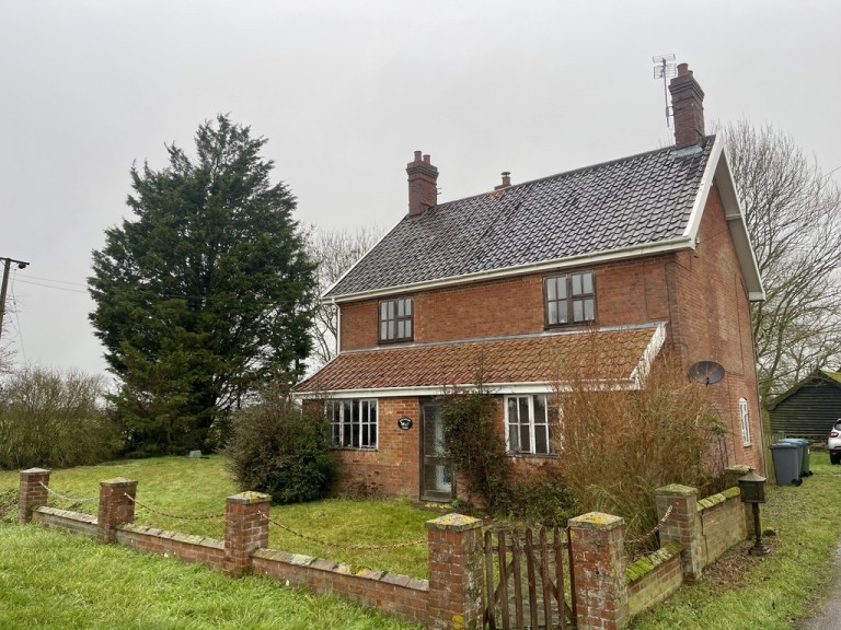 Peasenhall, Saxmundham