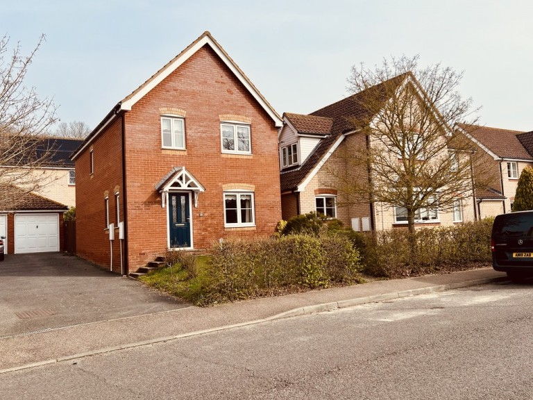 Brook Farm Road, Saxmundham