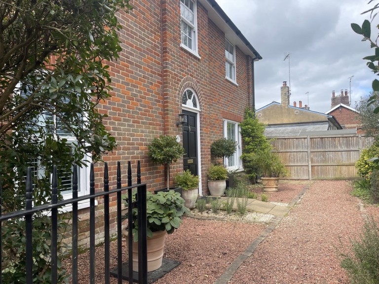 Peasenhall, Saxmundham