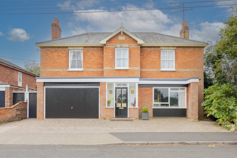 Fairfield Road, Saxmundham, IP17 1BA