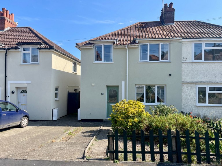 Park Avenue, Saxmundham, IP17 1DR