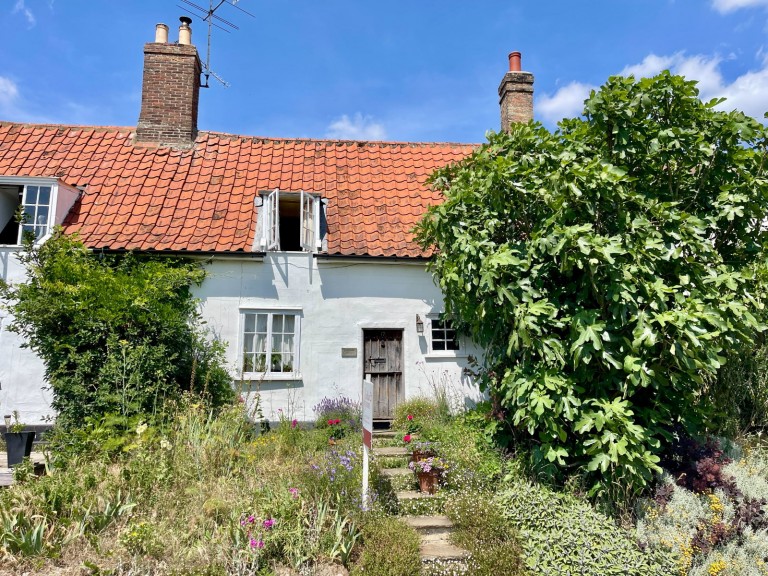 Low Road, Marlesford, Woodbridge, IP13 0AL