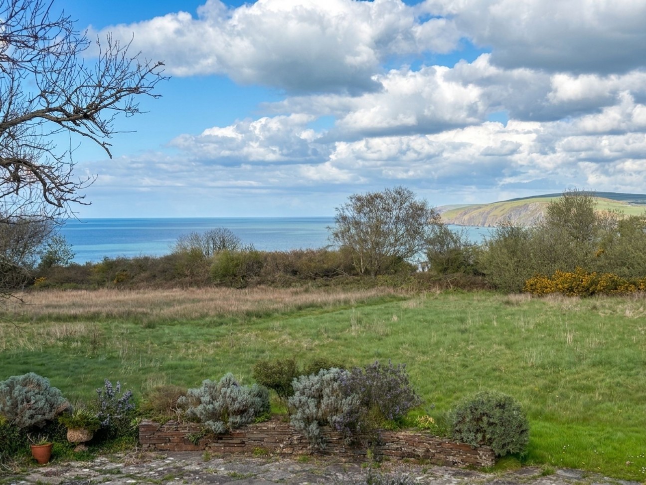 Cwm-Yr-Eglwys, Dinas Cross, SA42