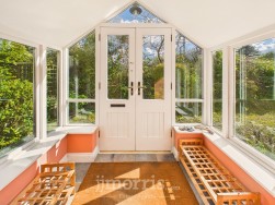 Cwm-Yr-Eglwys, Dinas Cross, SA42