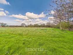 Cwm-Yr-Eglwys, Dinas Cross, SA42