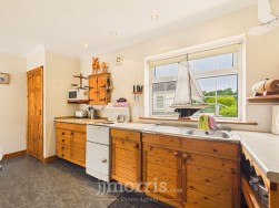 North Road, Whitland, SA34