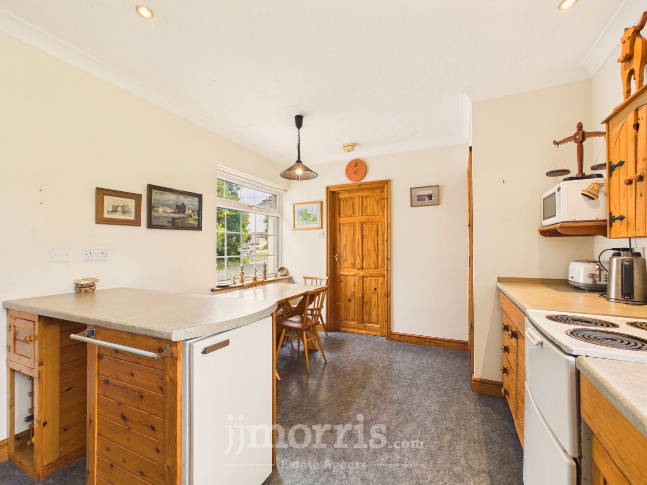 North Road, Whitland, SA34