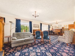 North Road, Whitland, SA34