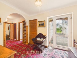 North Road, Whitland, SA34