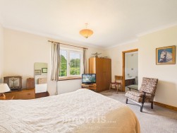 North Road, Whitland, SA34