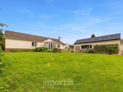 North Road, Whitland, SA34