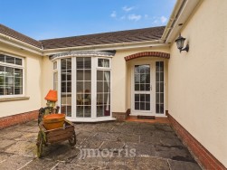 North Road, Whitland, SA34