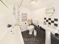 Wallis, Haverfordwest, SA62