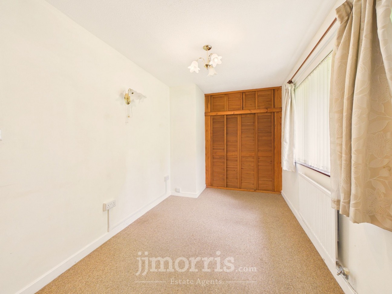 Oakwood Grove, Haverfordwest, SA61