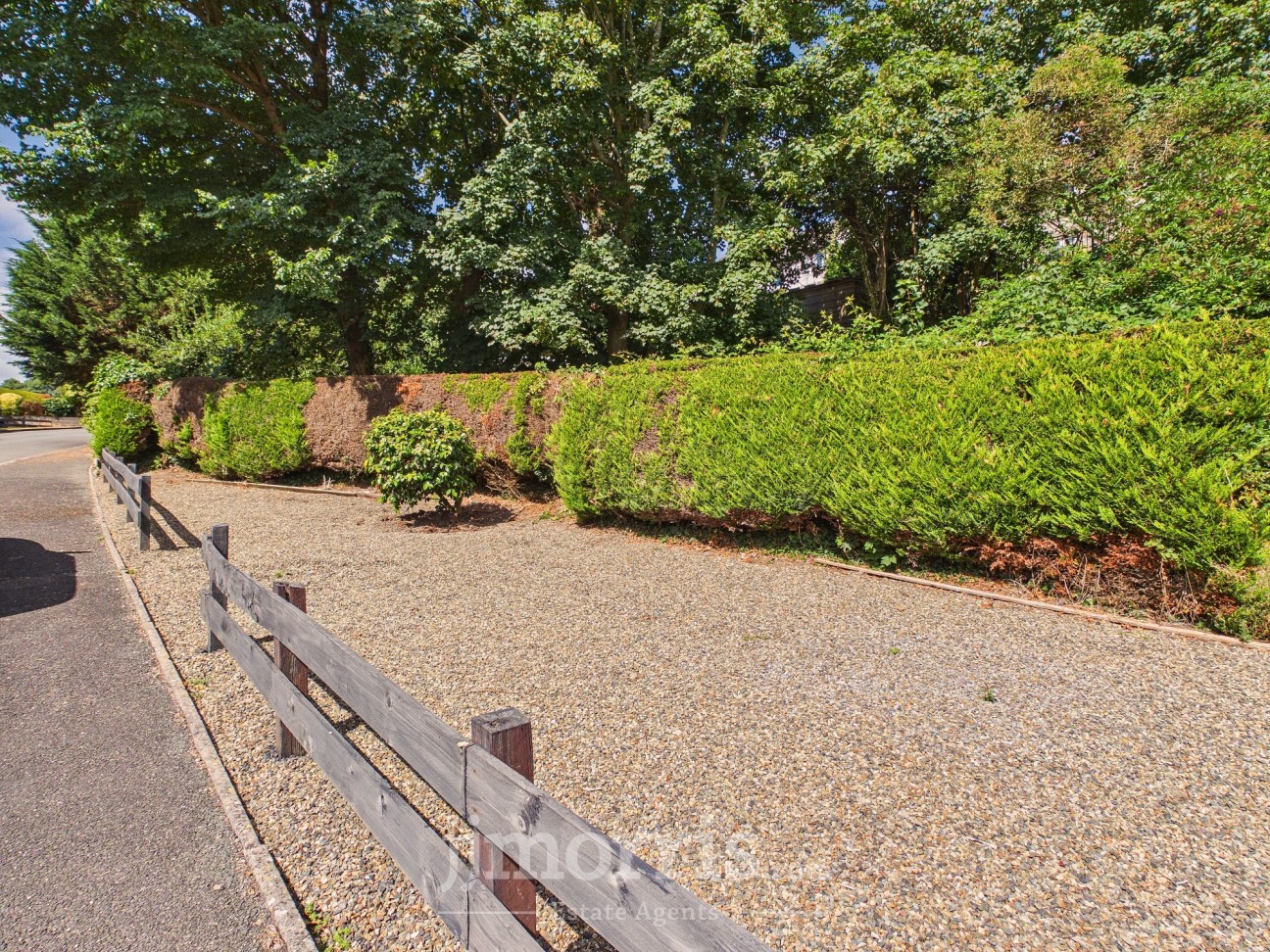 Oakwood Grove, Haverfordwest, SA61