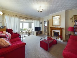 Pointfields Crescent, Milford Haven, SA73