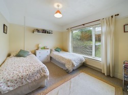 Pointfields Crescent, Milford Haven, SA73