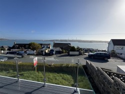 Pointfields Crescent, Milford Haven, SA73