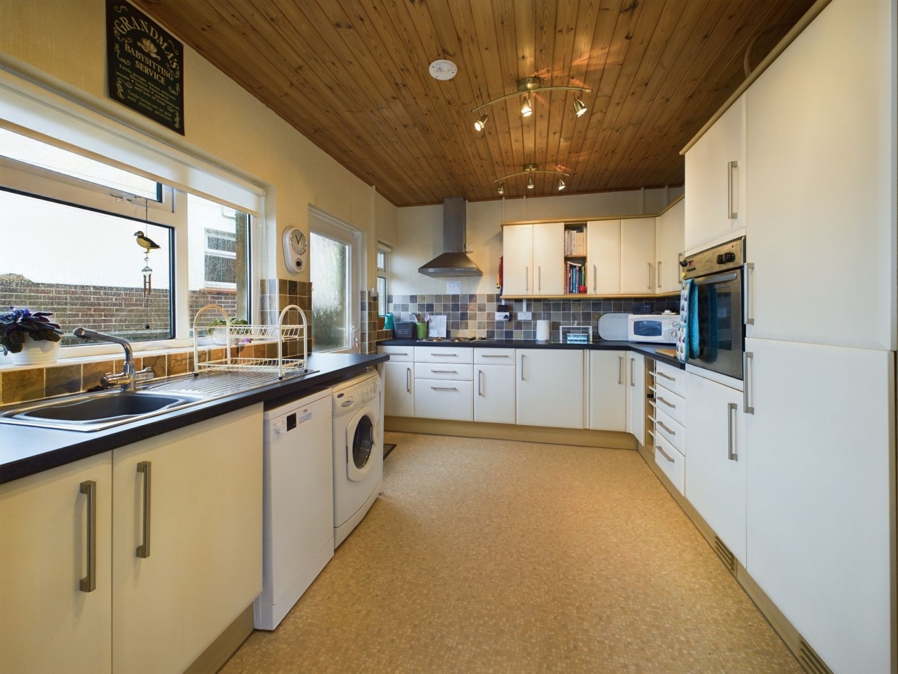 Pointfields Crescent, Milford Haven, SA73