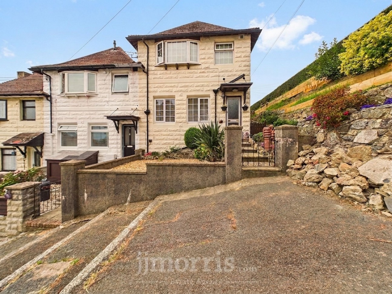 St. Davids Place, Goodwick, SA64