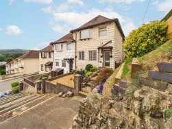 St. Davids Place, Goodwick, SA64