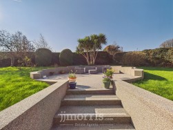 1 Maes Y Cnwce, Newport, SA42