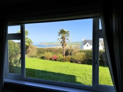 1 Maes Y Cnwce, Newport, SA42