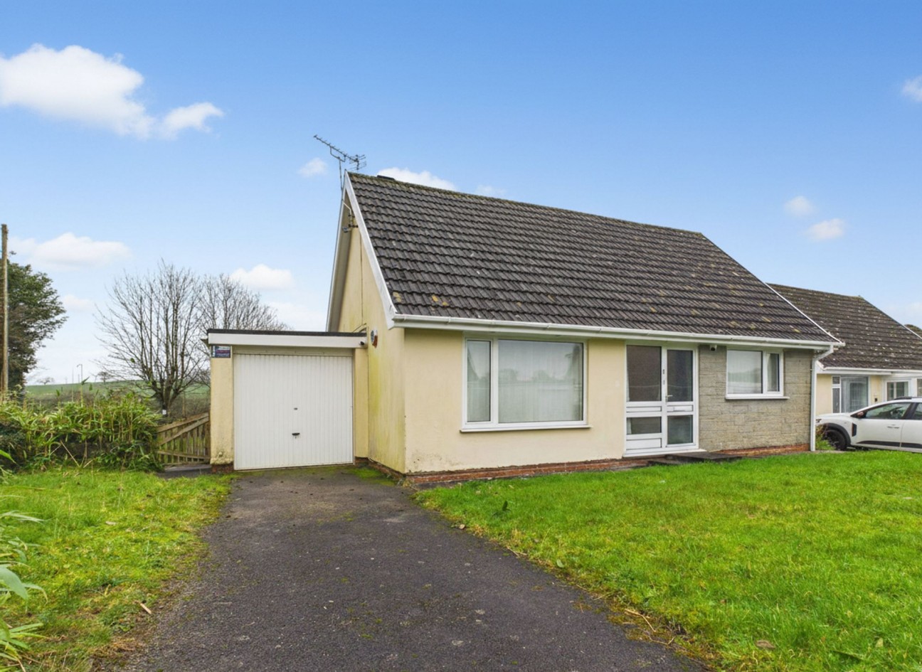 Manor Daf Gardens, St. Clears, SA33