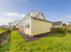 Manor Daf Gardens, St. Clears, SA33