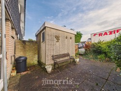 Felin Ban Estate, Cardigan, SA43