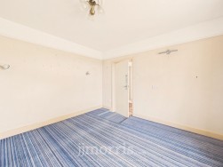 Boncath, SA37