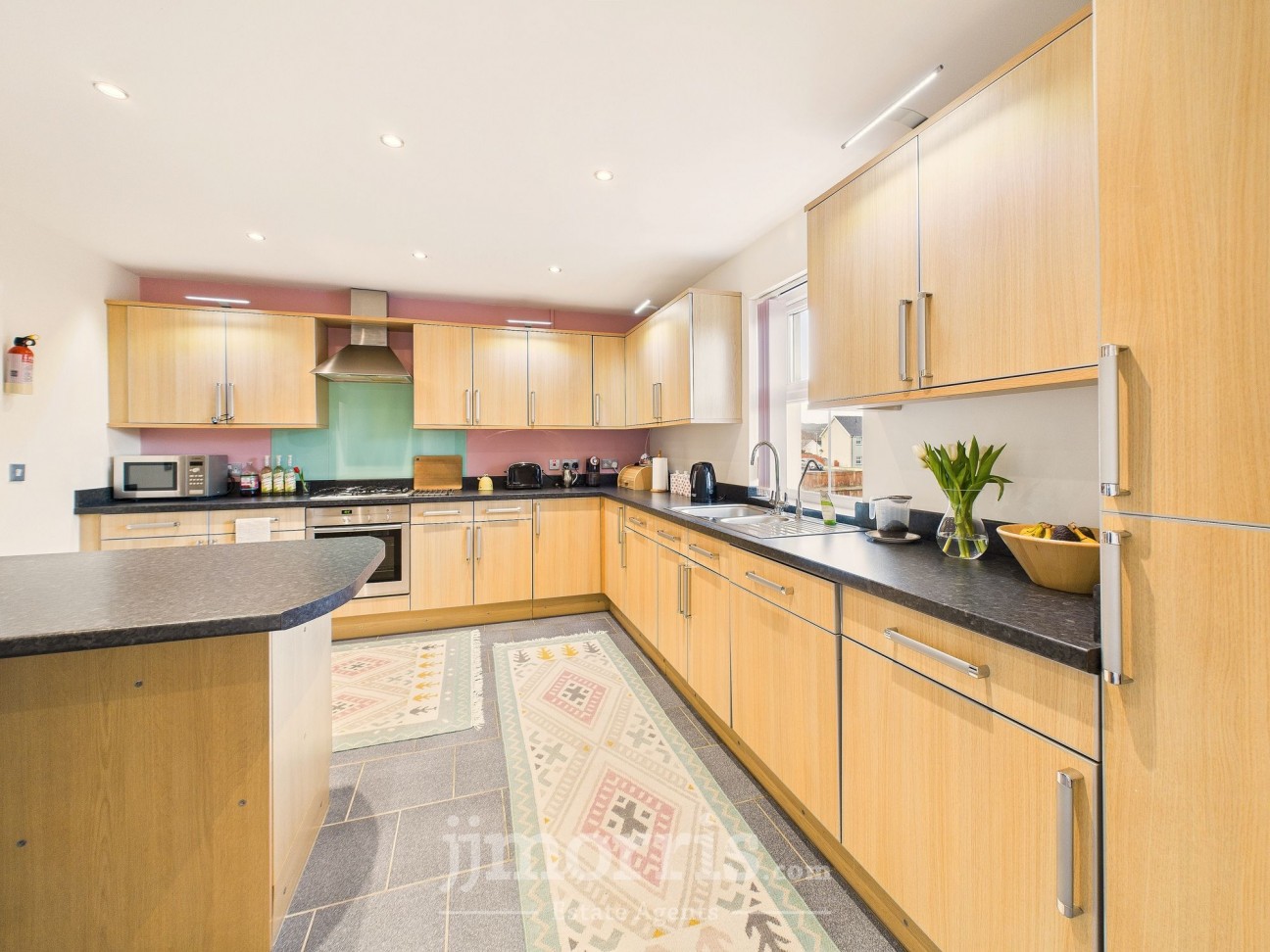 Maes Waldo, Fishguard, SA65