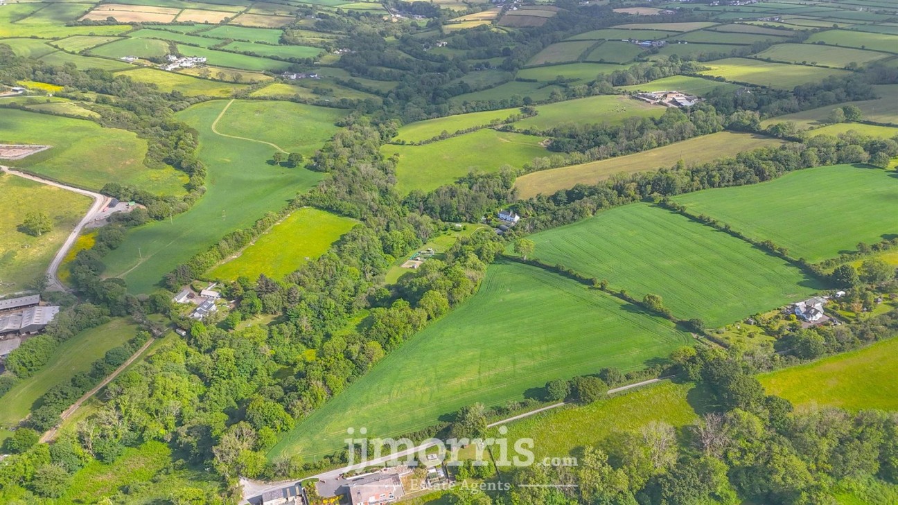 Glanhelig, Aberporth, SA43