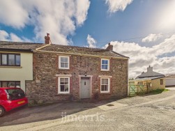 Glanhafan, Solva, SA62