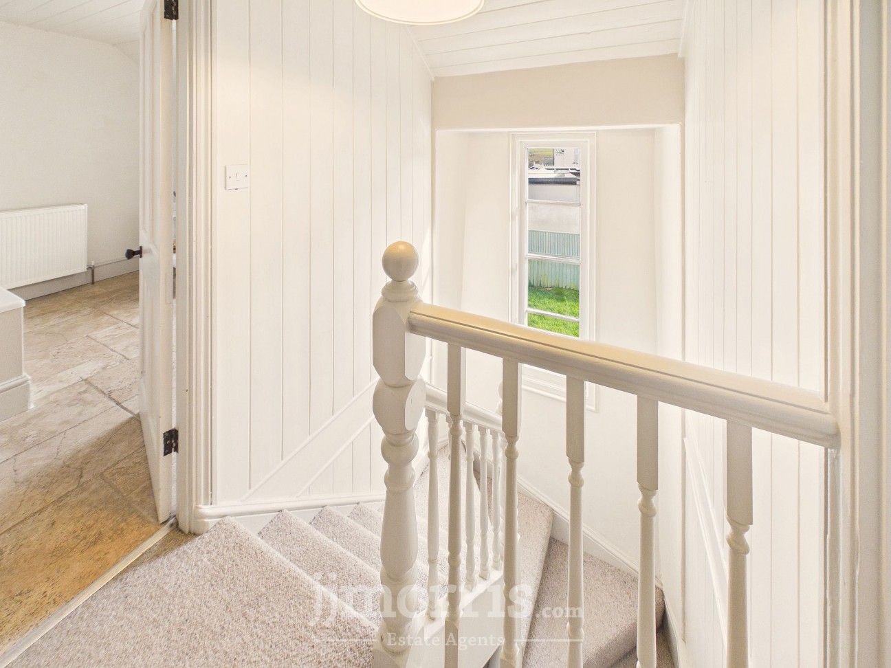 Glanhafan, Solva, SA62