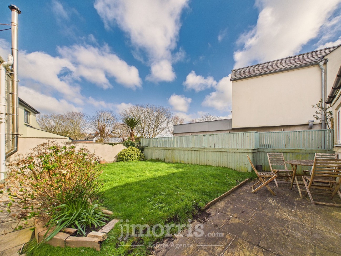 Glanhafan, Solva, SA62