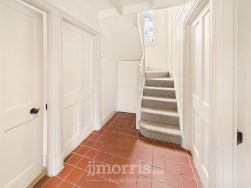 Glanhafan, Solva, SA62