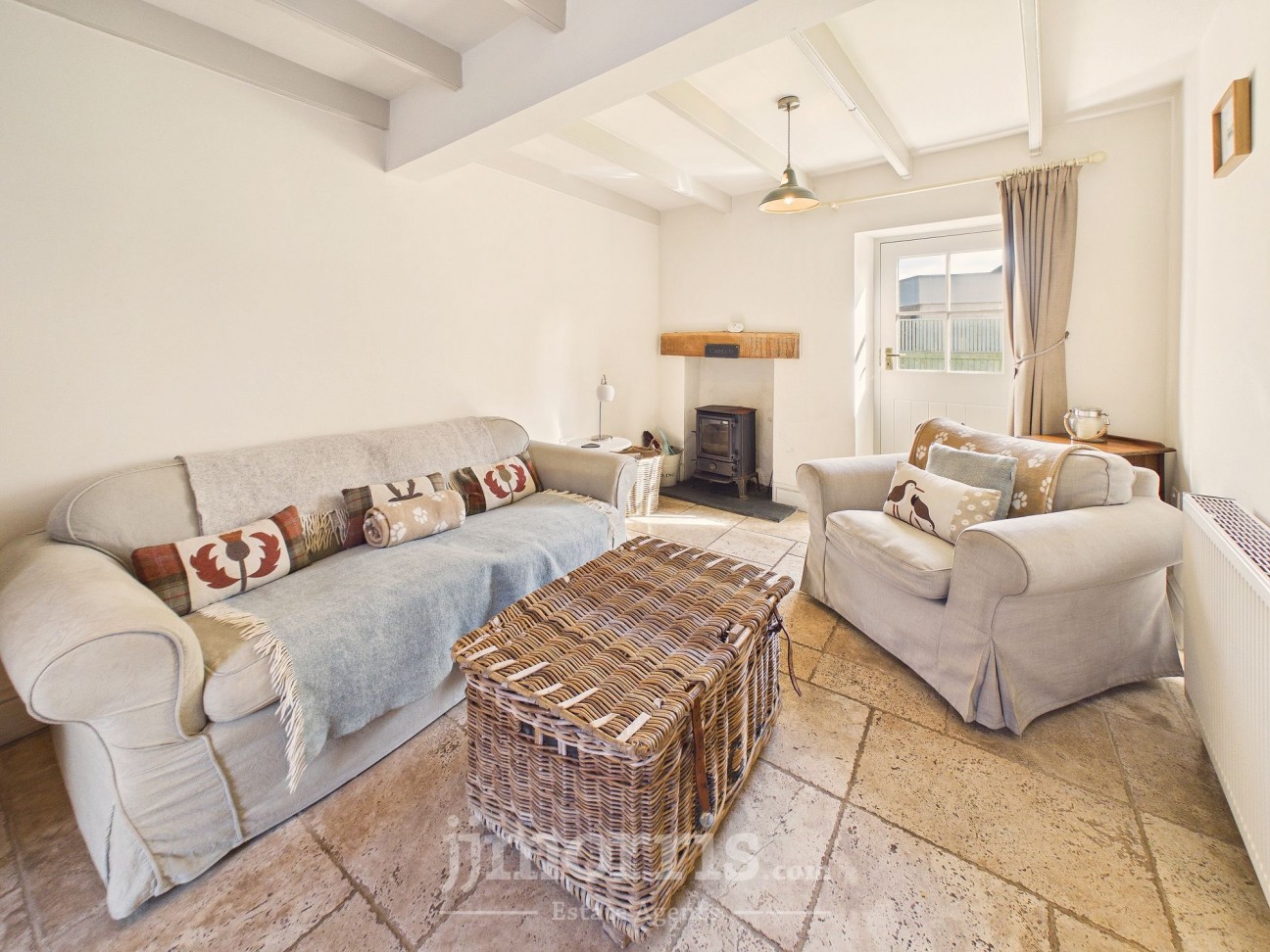 Glanhafan, Solva, SA62