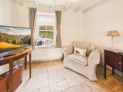 Glanhafan, Solva, SA62