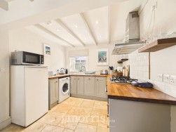 Glanhafan, Solva, SA62