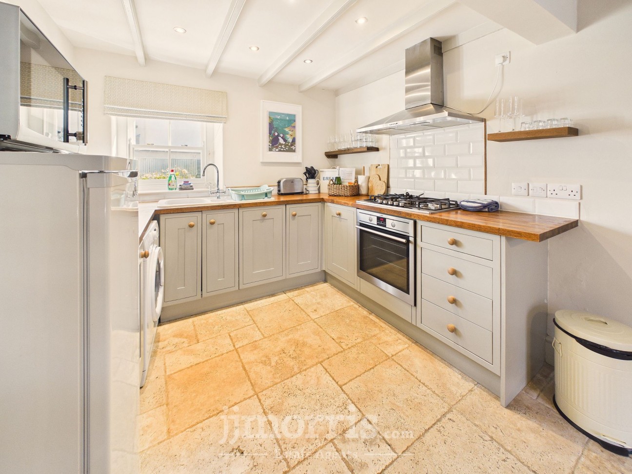 Glanhafan, Solva, SA62